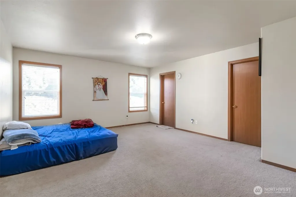 22686 129th Place SE Kent WA 98031