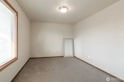 22686 129th Place SE Kent WA 98031