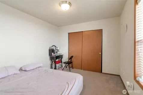 22686 129th Place SE Kent WA 98031
