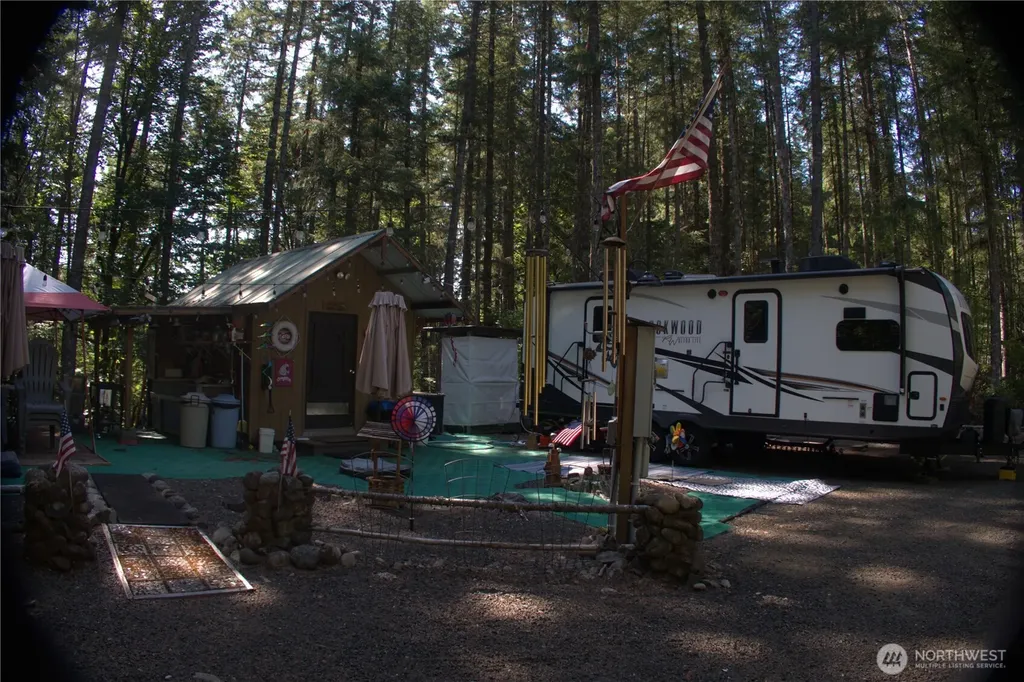 321 Lakewood Drive Hoodsport WA 98548