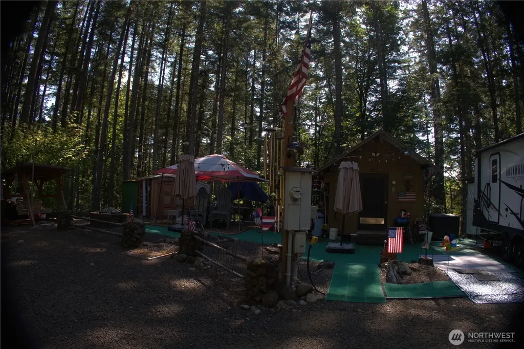 321 Lakewood Drive Hoodsport WA 98548