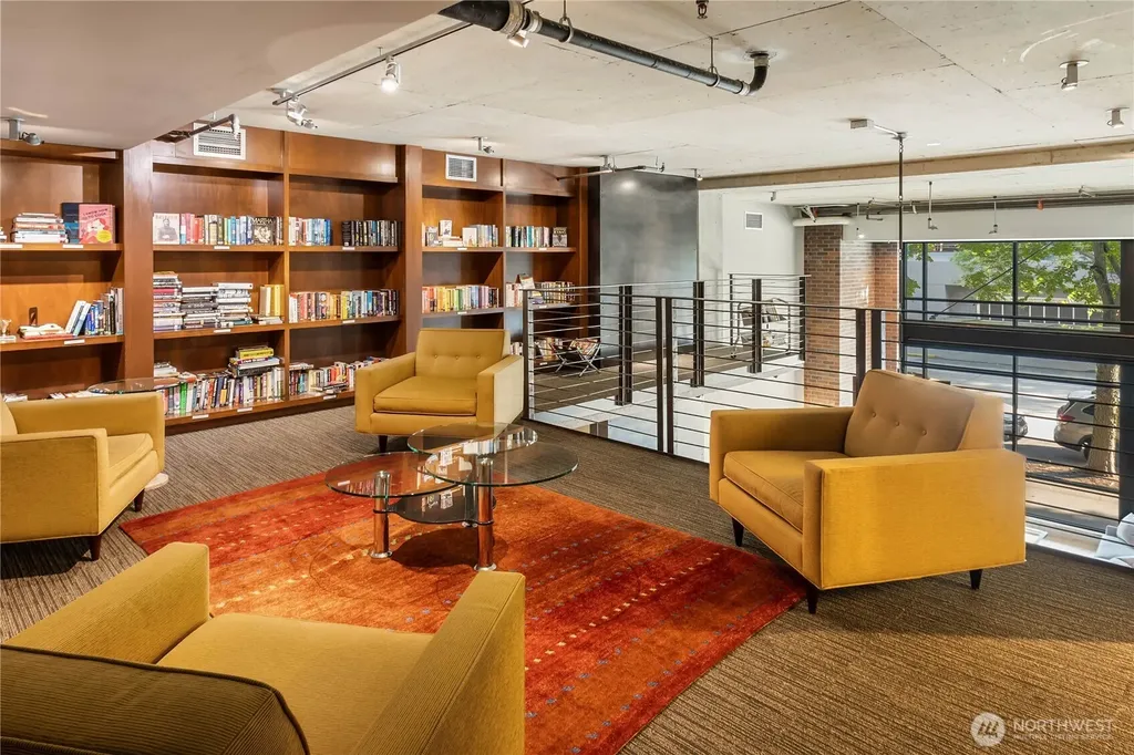 2720 3rd Avenue Seattle WA 98121