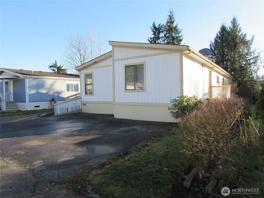 19920 67th Avenue NE Arlington WA 98223