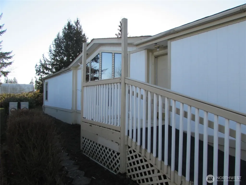 19920 67th Avenue NE Arlington WA 98223