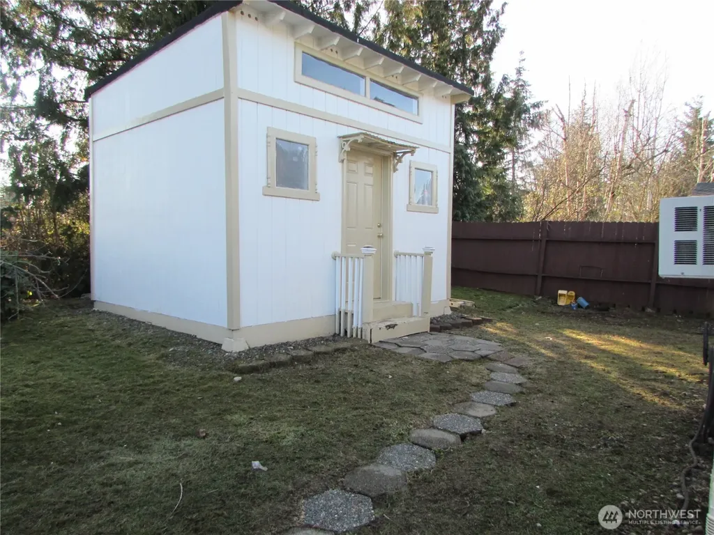 19920 67th Avenue NE Arlington WA 98223