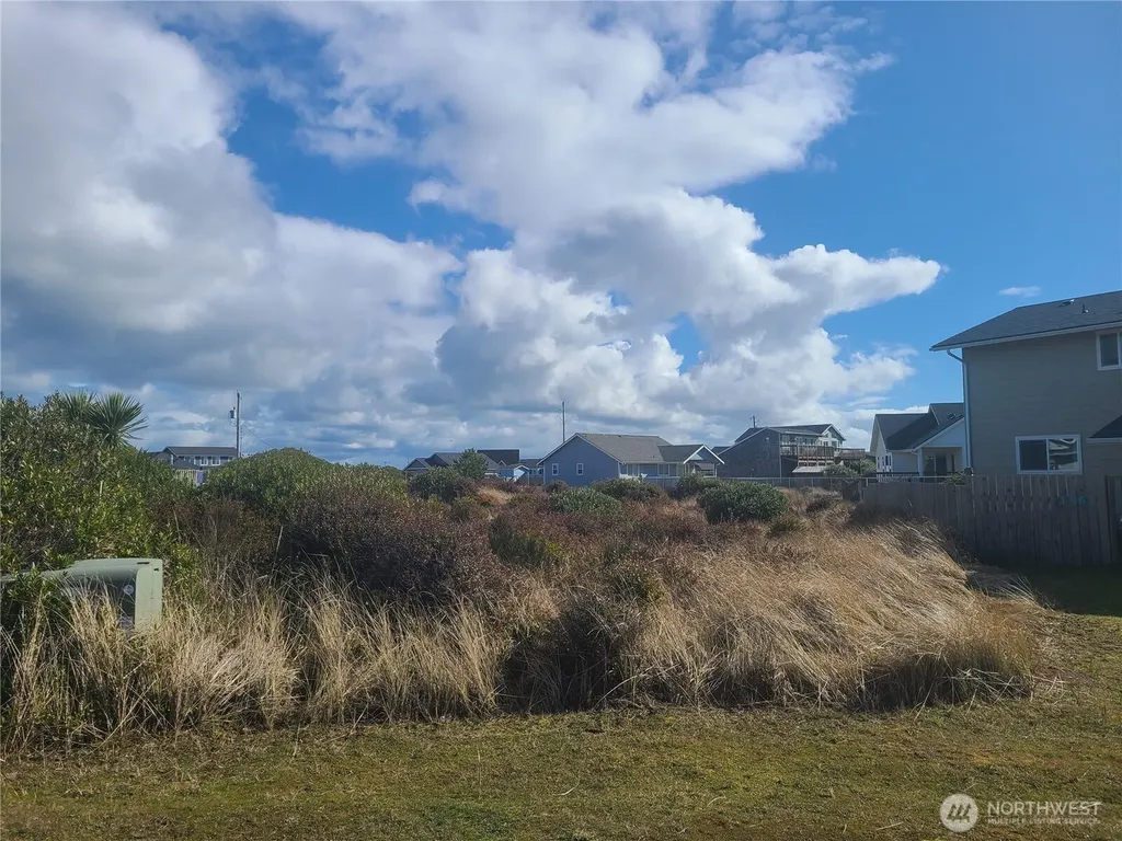1163 Glendale Court SW Ocean Shores WA 98569