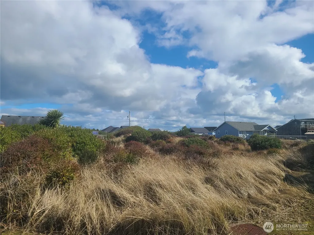 1163 Glendale Court SW Ocean Shores WA 98569