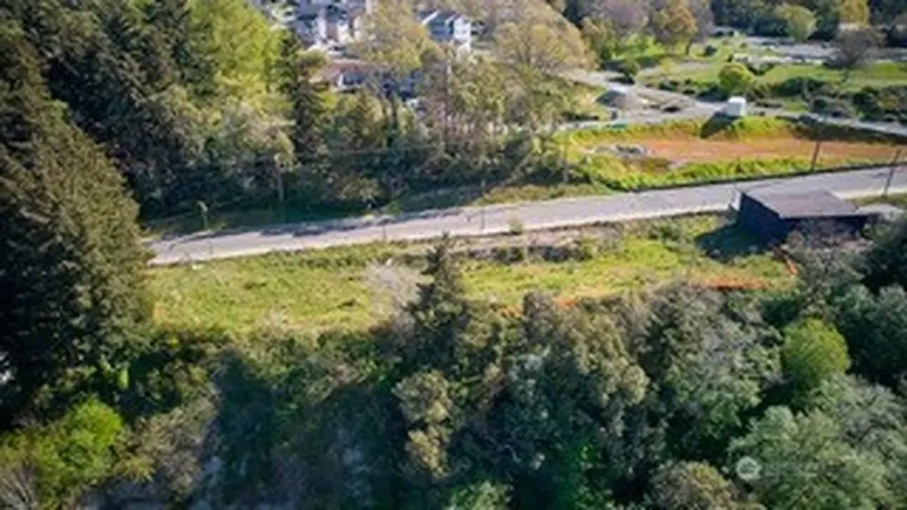 1943 Wheaton Way Bremerton WA 98310