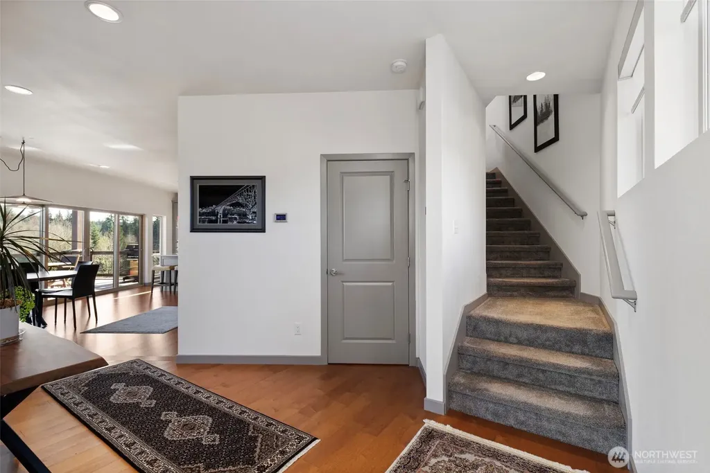 22922 Belvedere Place NE Kingston WA 98346