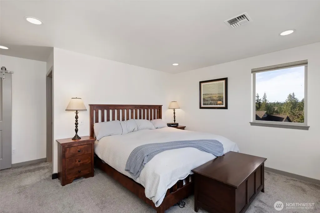 22922 Belvedere Place NE Kingston WA 98346