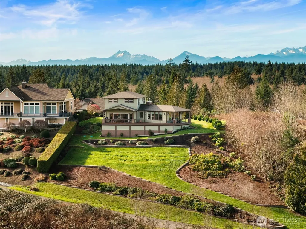22922 Belvedere Place NE Kingston WA 98346