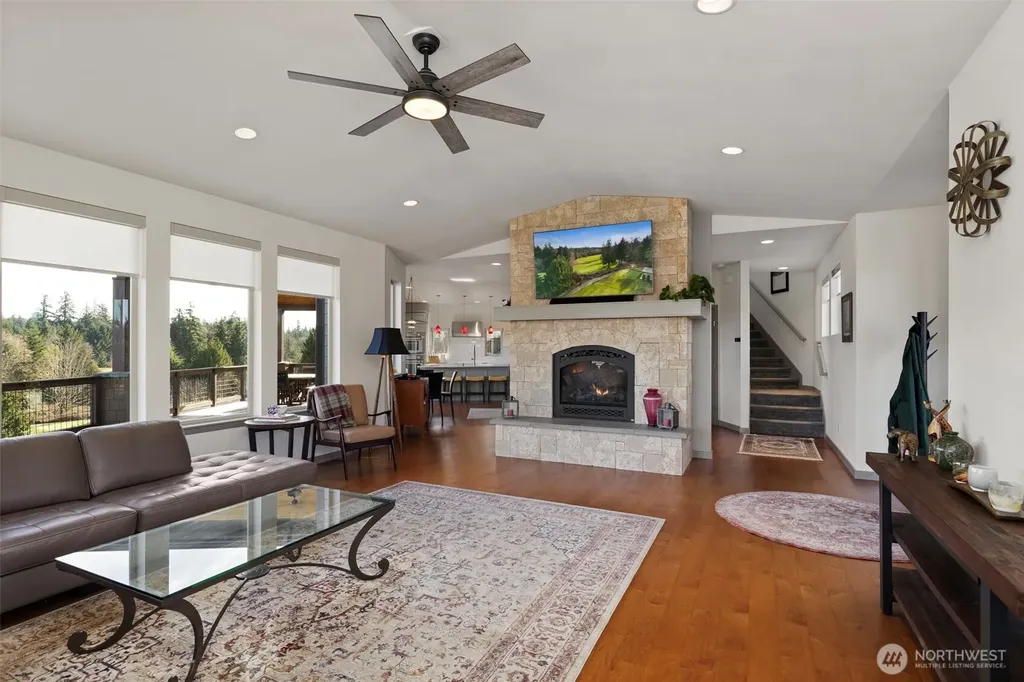 22922 Belvedere Place NE Kingston WA 98346