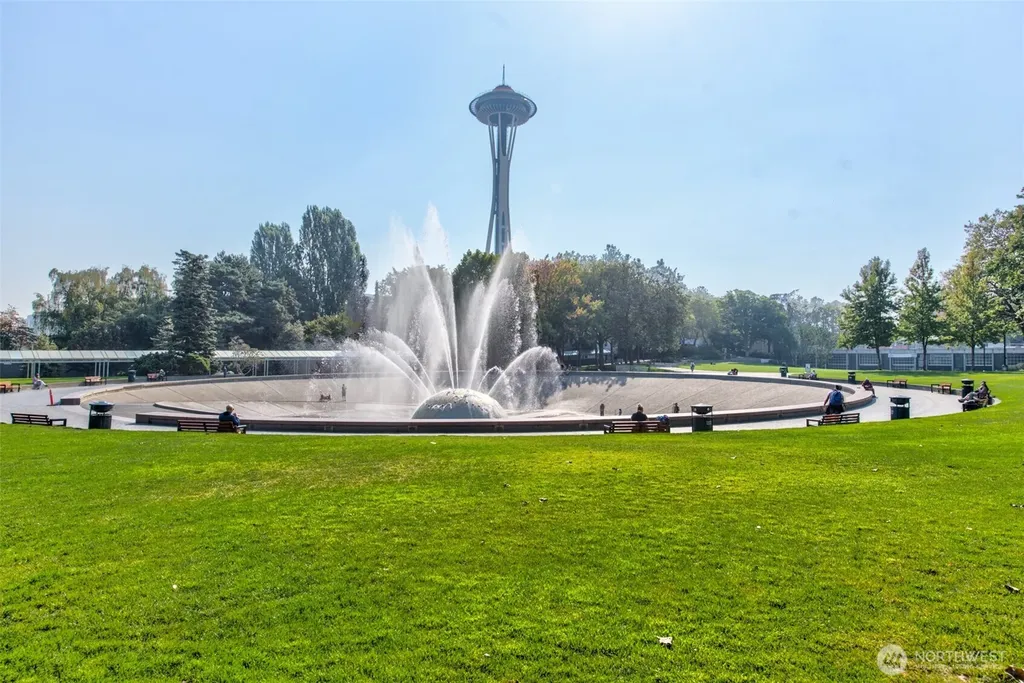123 Queen Anne Avenue N Seattle WA 98109