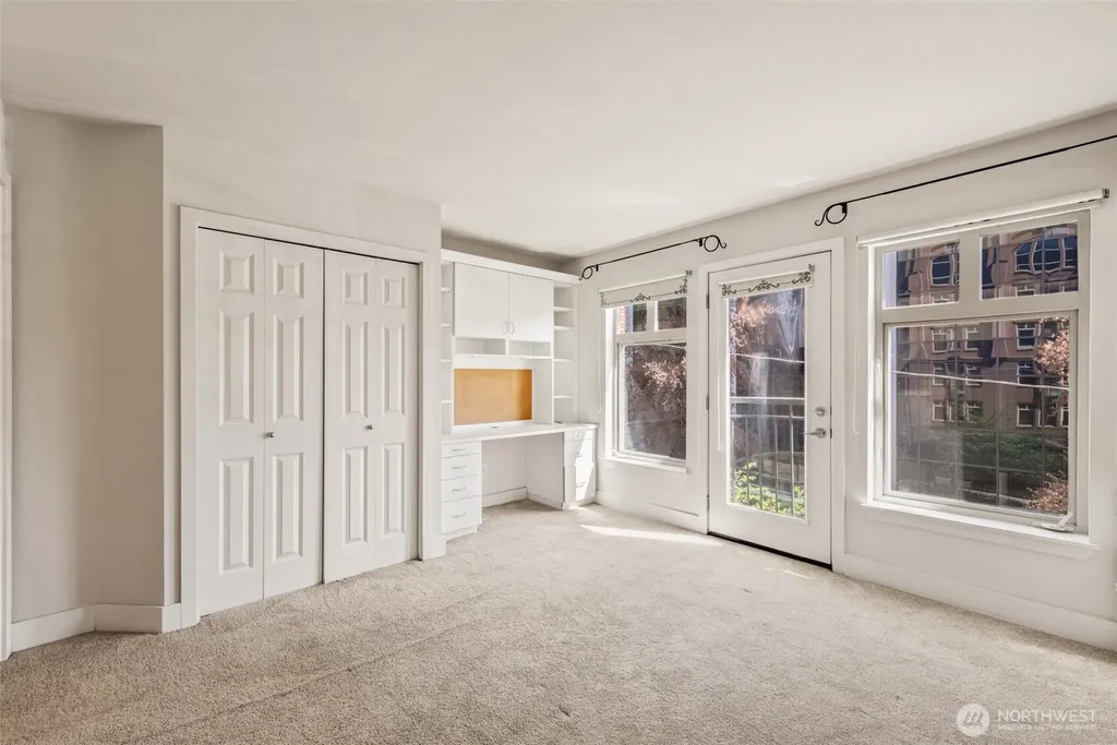 123 Queen Anne Avenue N Seattle WA 98109