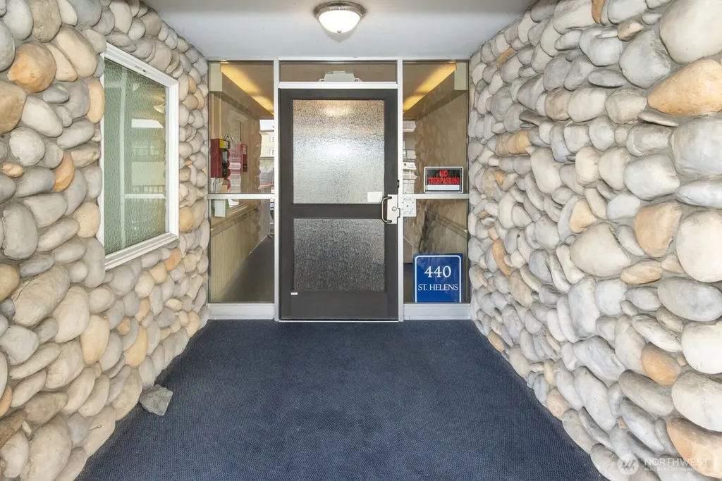440 St Helens Avenue Tacoma WA 98402