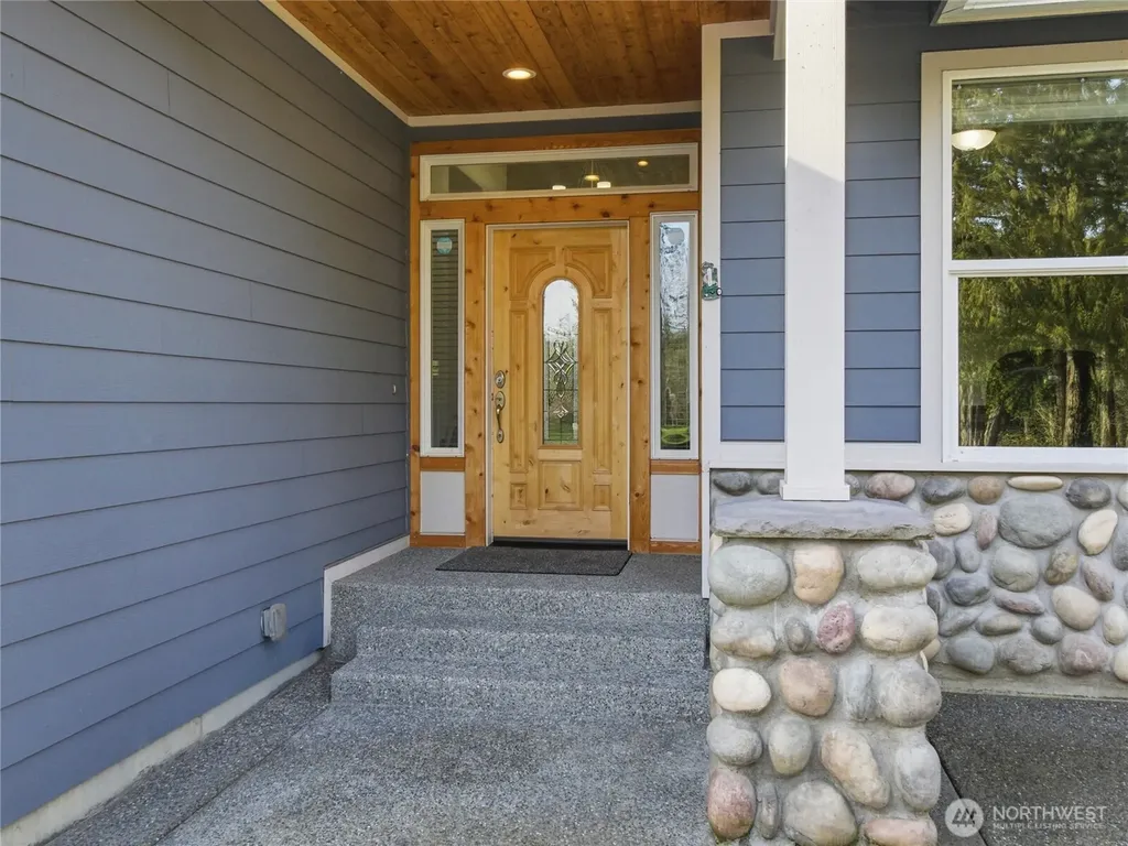 38512 Mountain Highway E Eatonville WA 98328