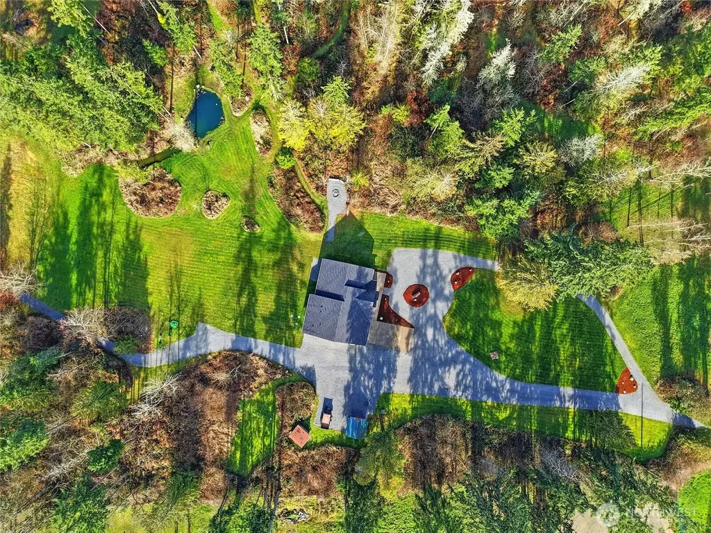 38512 Mountain Highway E Eatonville WA 98328