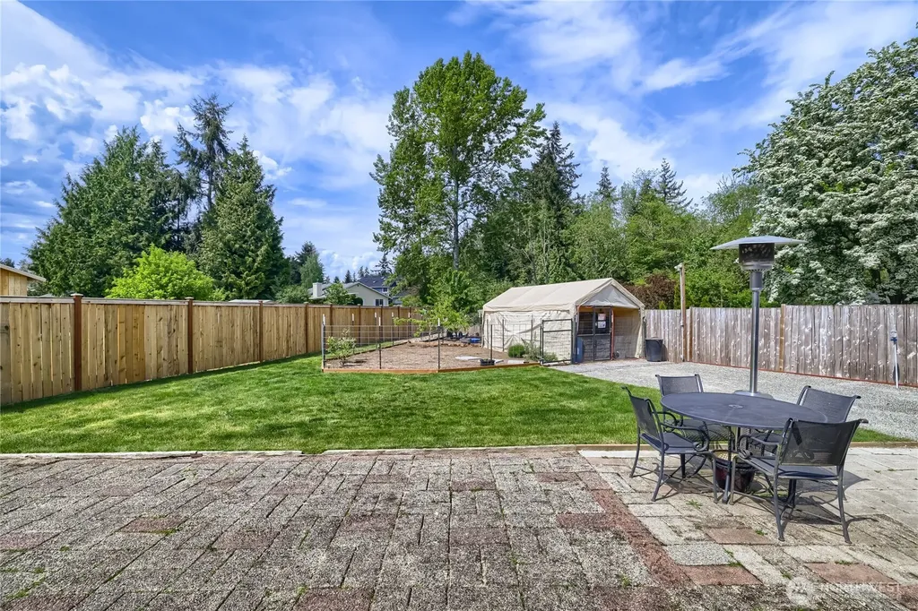 5023 161st Place SW Edmonds WA 98026