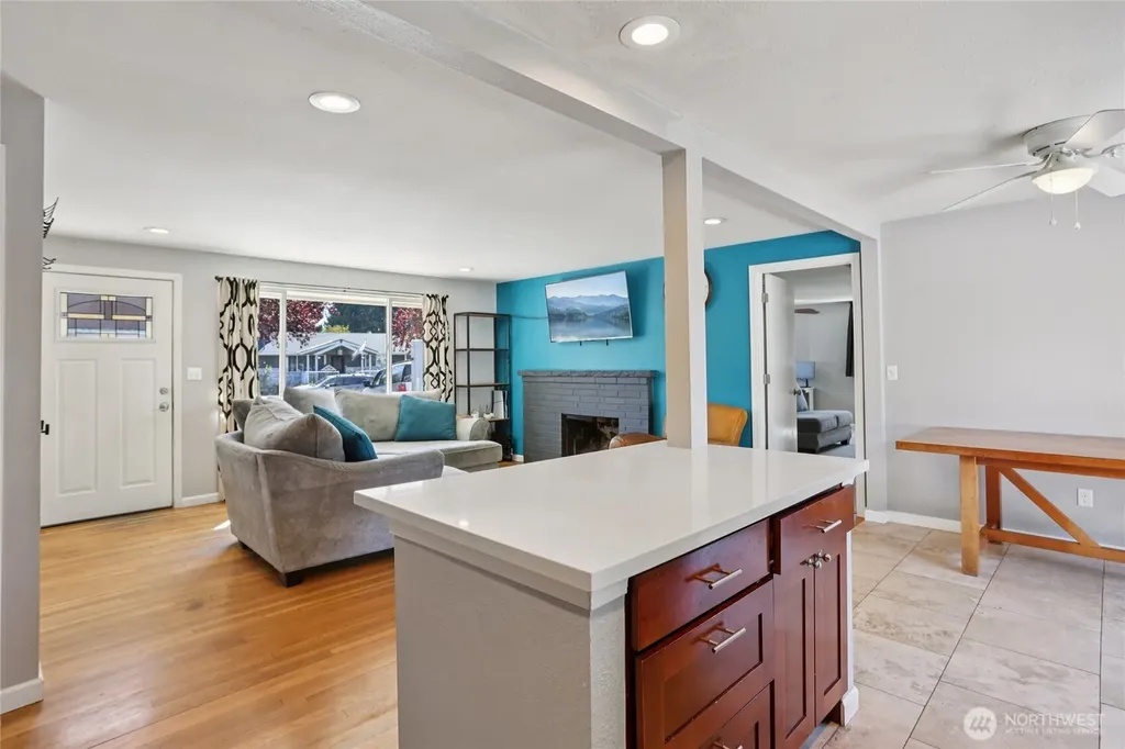 5023 161st Place SW Edmonds WA 98026