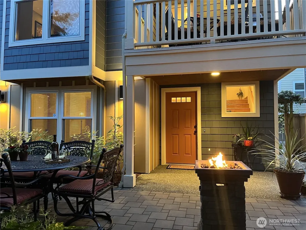 11740 Burke Avenue N Seattle WA 98133