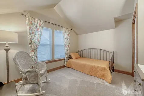 11740 Burke Avenue N Seattle WA 98133