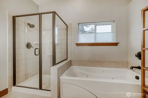 11740 Burke Avenue N Seattle WA 98133
