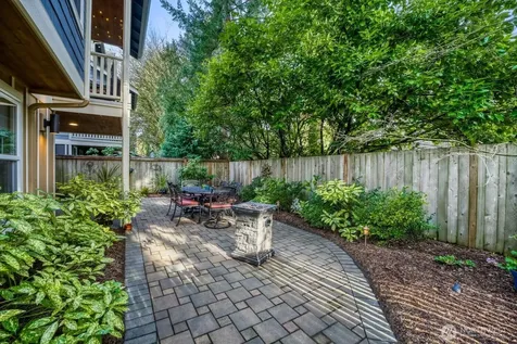 11740 Burke Avenue N Seattle WA 98133