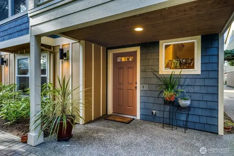 11740 Burke Avenue N Seattle WA 98133