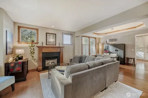 11740 Burke Avenue N Seattle WA 98133