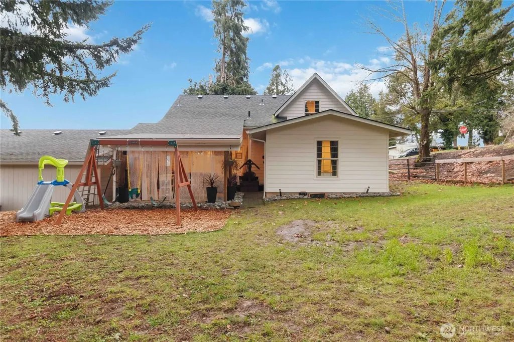 2405 Sunrise Street Kelso WA 98626