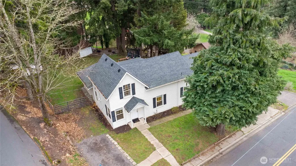 2405 Sunrise Street Kelso WA 98626