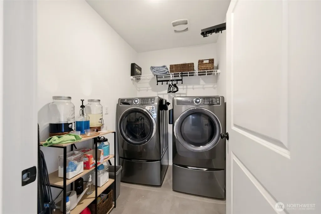 4327 NE 183rd Street Vancouver WA 98686