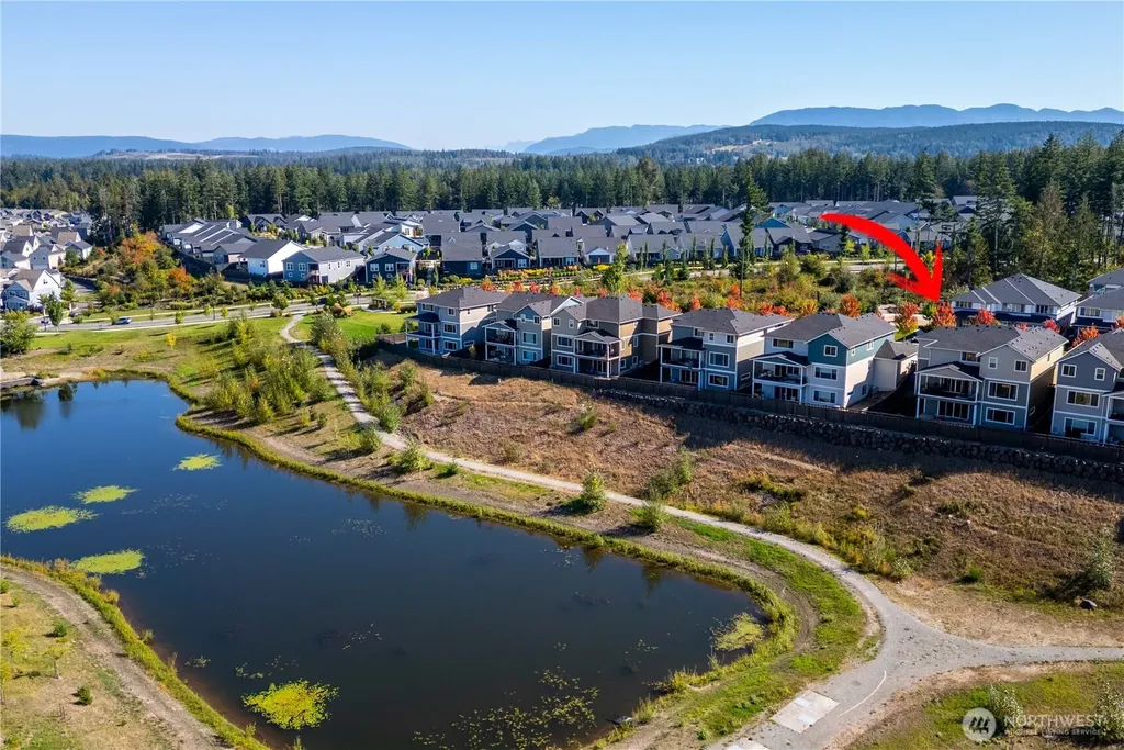 33473 Walnut Avenue SE Black Diamond WA 98010
