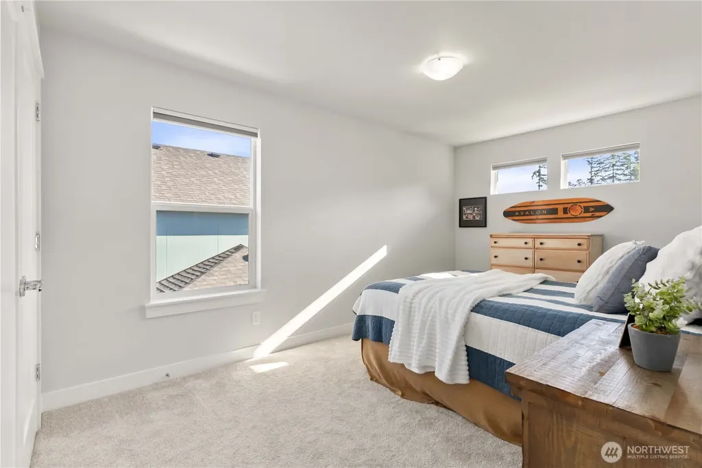 33473 Walnut Avenue SE Black Diamond WA 98010