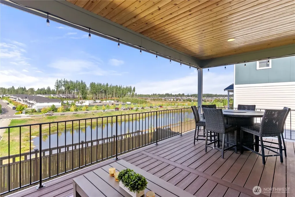 33473 Walnut Avenue SE Black Diamond WA 98010