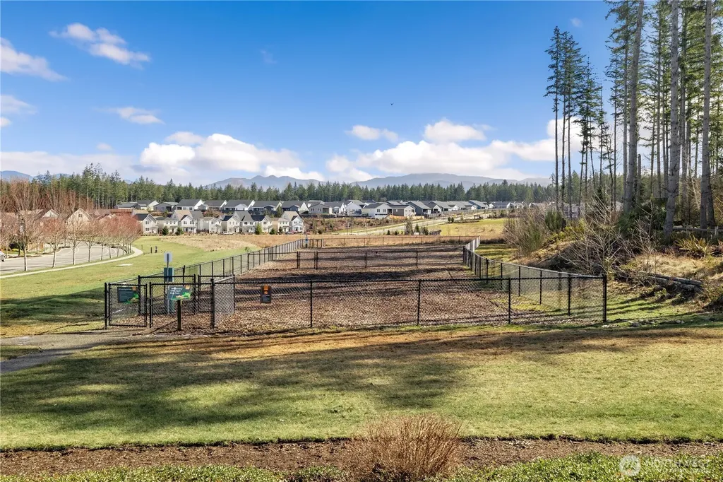 33473 Walnut Avenue SE Black Diamond WA 98010