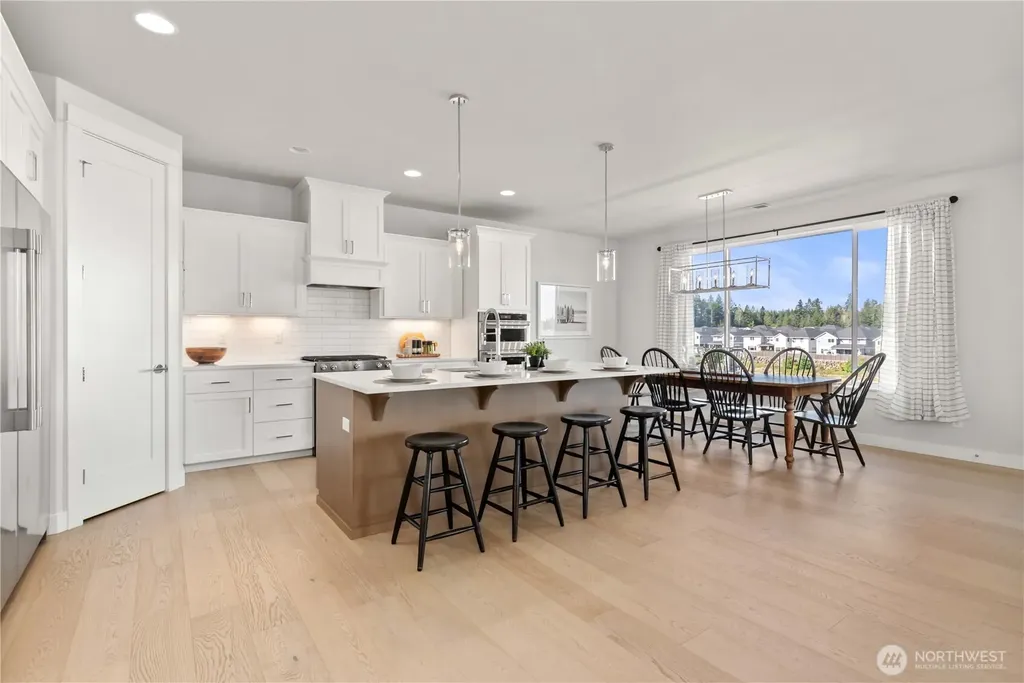 33473 Walnut Avenue SE Black Diamond WA 98010