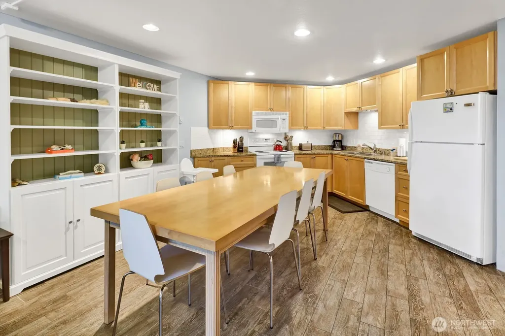 7806 Birch Bay Drive Blaine WA 98230