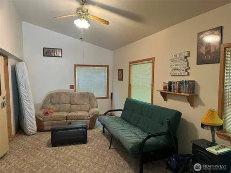 45263 Tillicum Trail Concrete WA 98237
