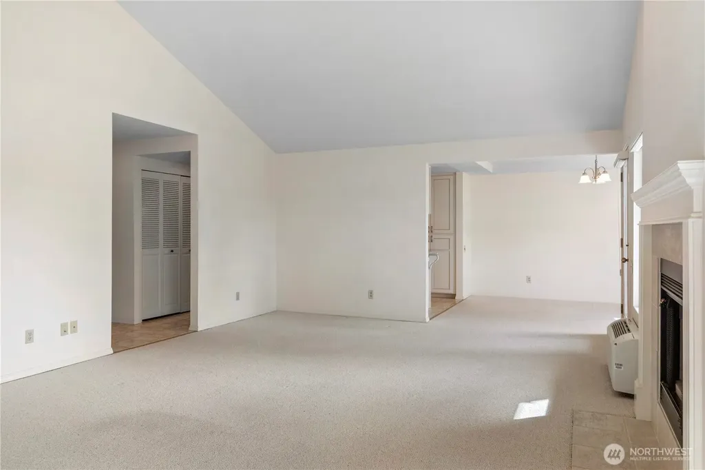 15719 SE 23rd Street Vancouver WA 98683