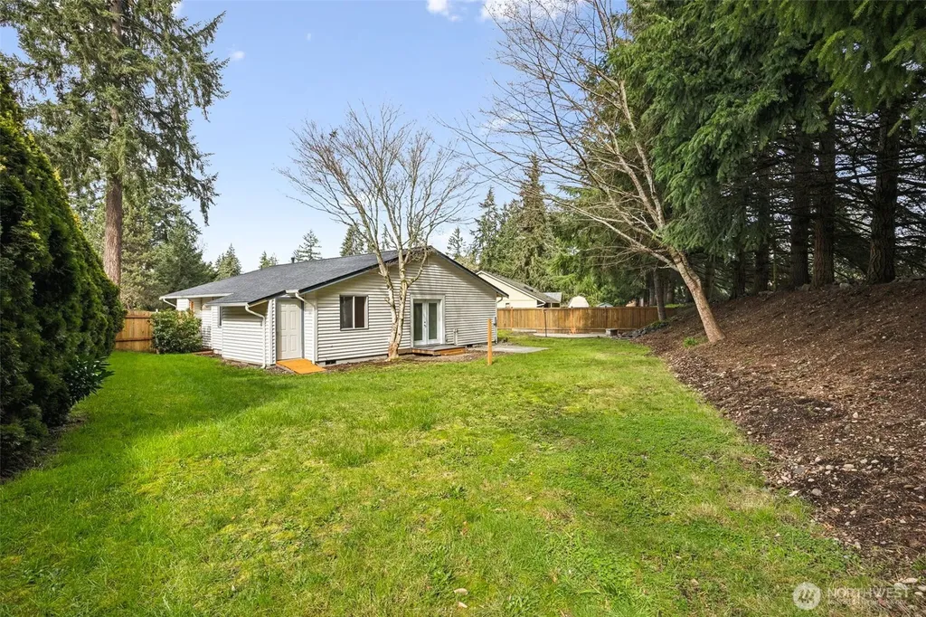 3323 240th Court E Spanaway WA 98387
