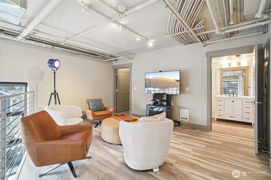 1886 25th Avenue NE Issaquah WA 98029
