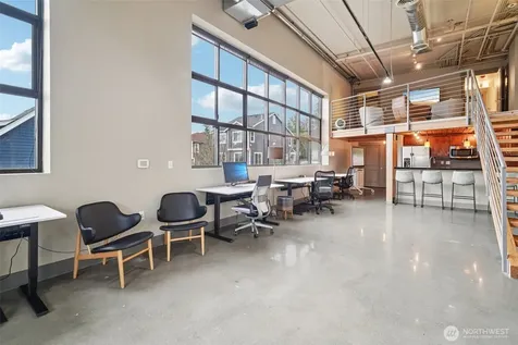 1886 25th Avenue NE Issaquah WA 98029