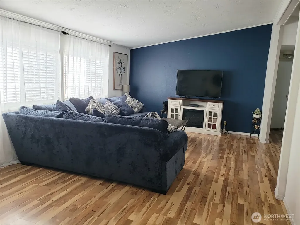 272 Grand Fir Drive Enumclaw WA 98022