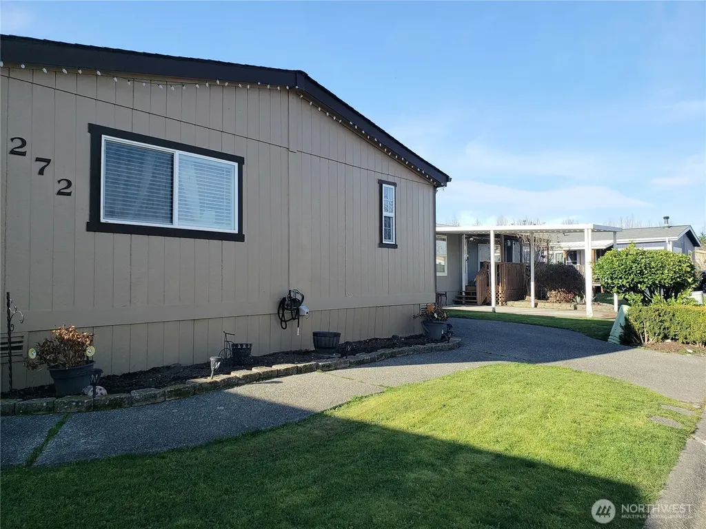 272 Grand Fir Drive Enumclaw WA 98022