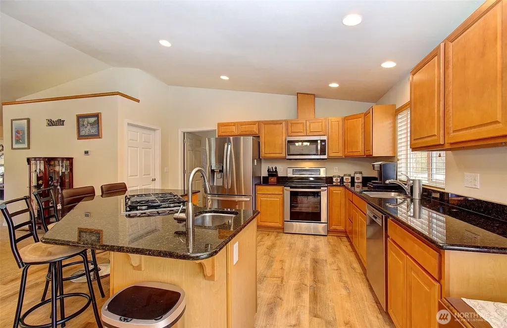 133 Lost Creek Drive Glenoma WA 98336