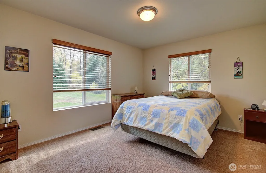 133 Lost Creek Drive Glenoma WA 98336