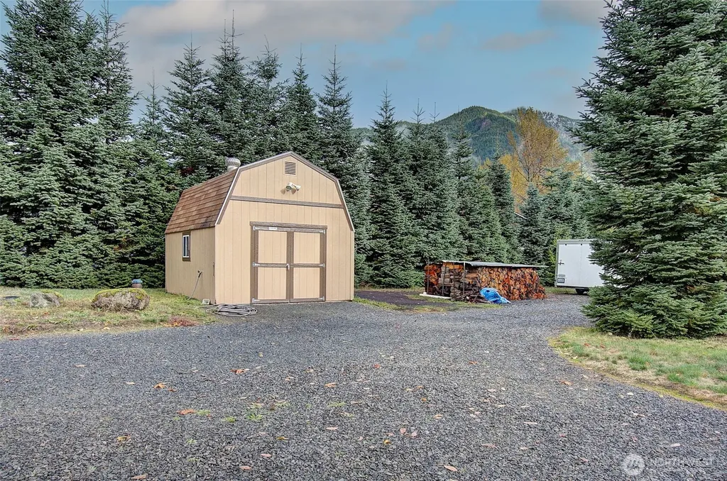 133 Lost Creek Drive Glenoma WA 98336