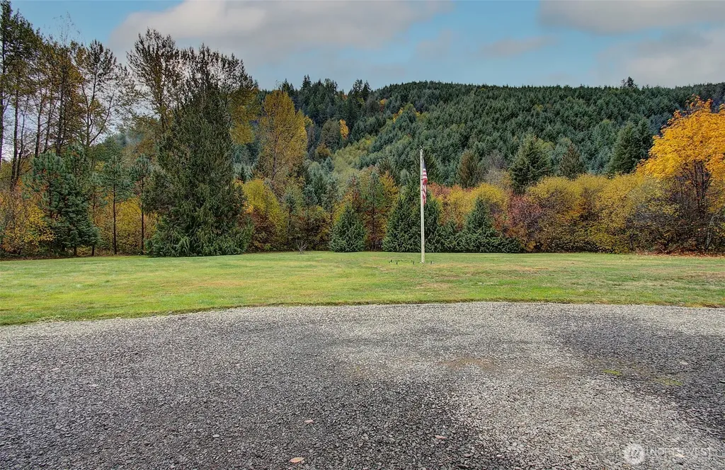 133 Lost Creek Drive Glenoma WA 98336