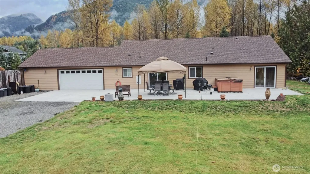 133 Lost Creek Drive Glenoma WA 98336